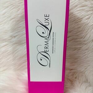 Dermaluxe Advance Cleansing System 2 Speeds 4 Cleansing Heads - Pink